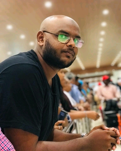 49895567 3840
