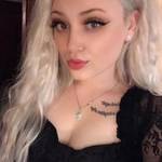 Emma layers 's photo