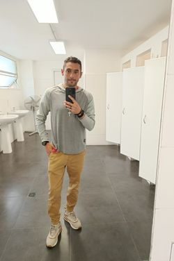 RENZO AYENDE's photo