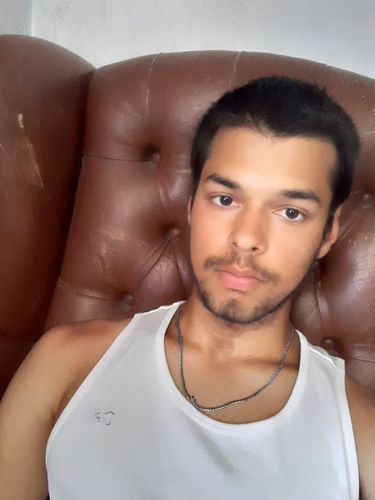 47179178 8692