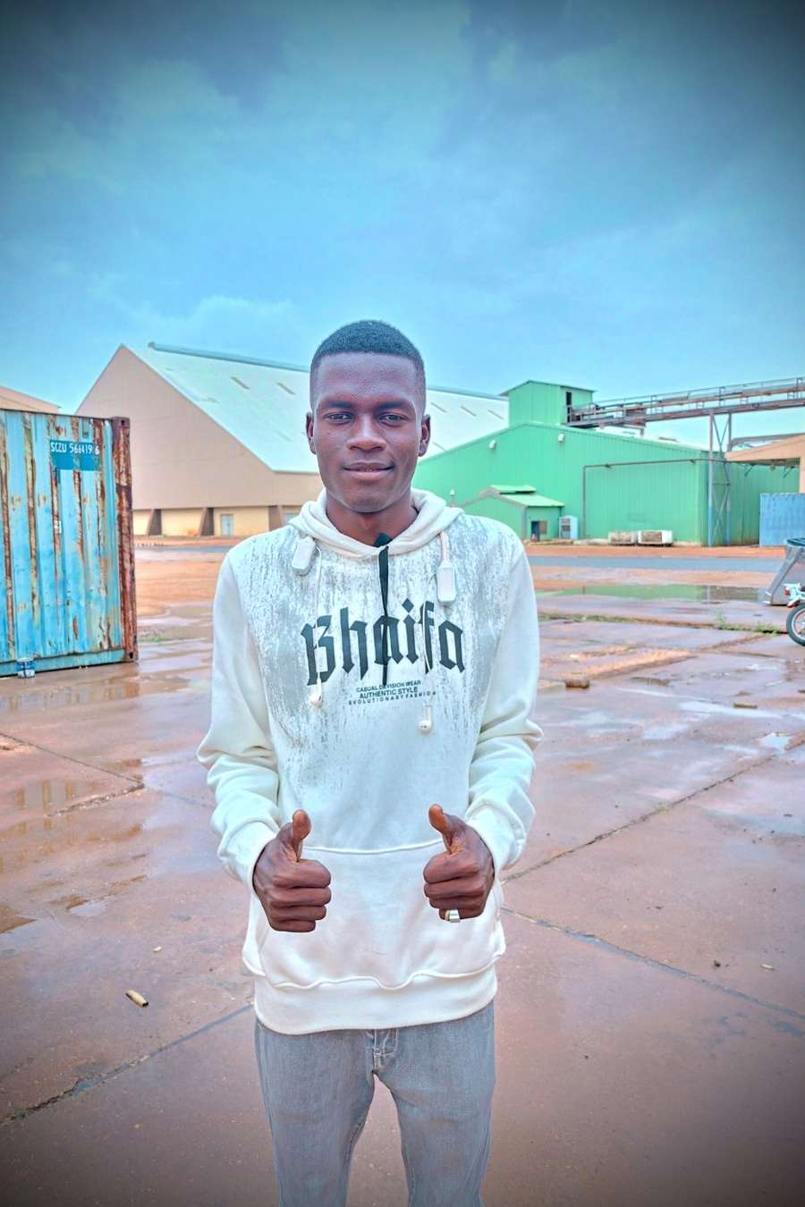 92669231 1753 medium large