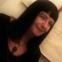 Tess the Poet 2's photo