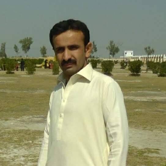 82212646 620 medium large