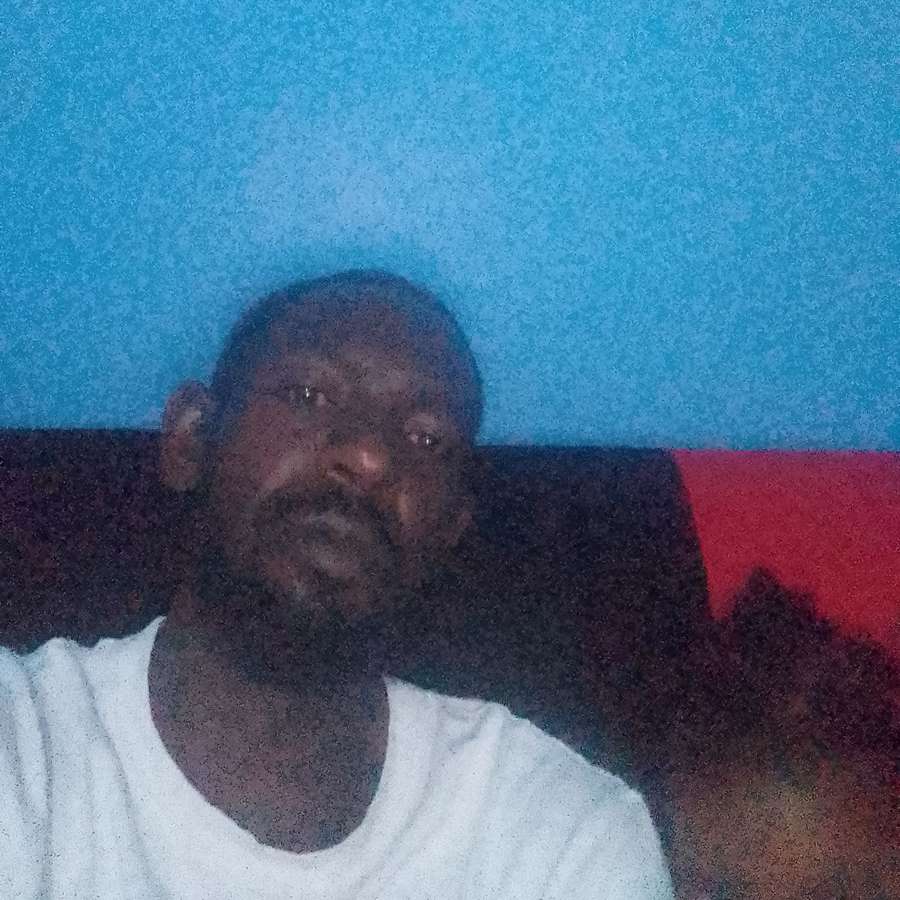 78329905 8095 medium large