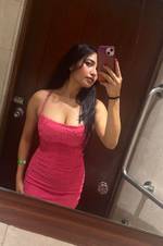 Adityi Dixit 's photo