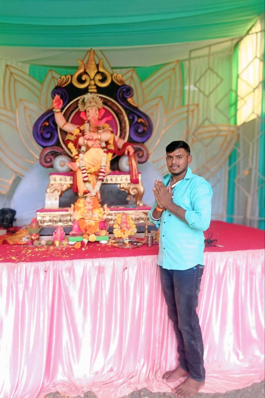 90015008 7341 medium large