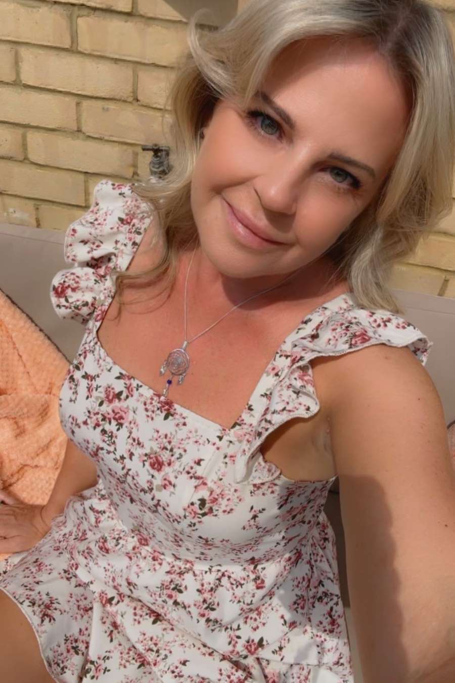 90435654 2652 medium large