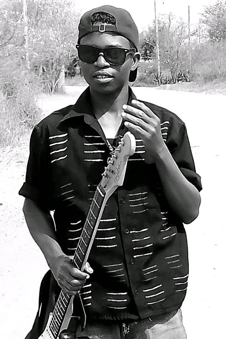 89955068 8667 medium large