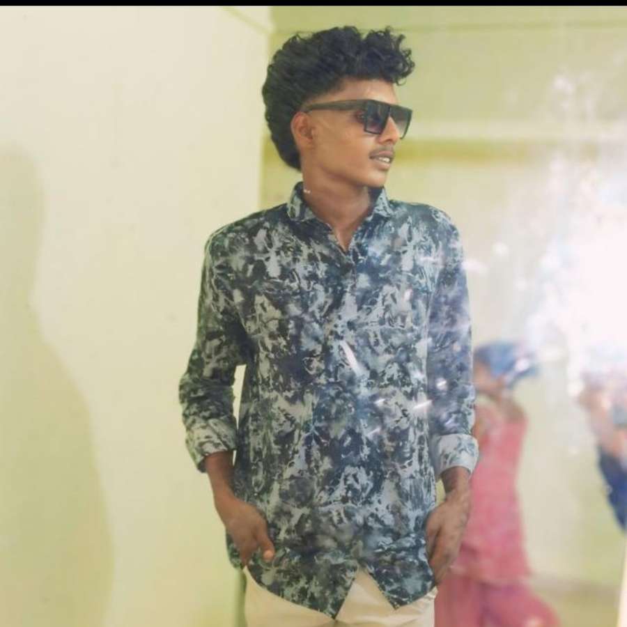 85925551 546 medium large