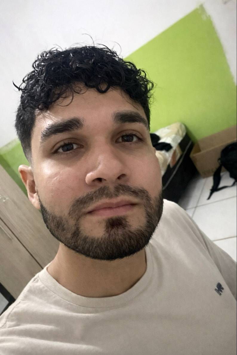 91032406 8053 medium large