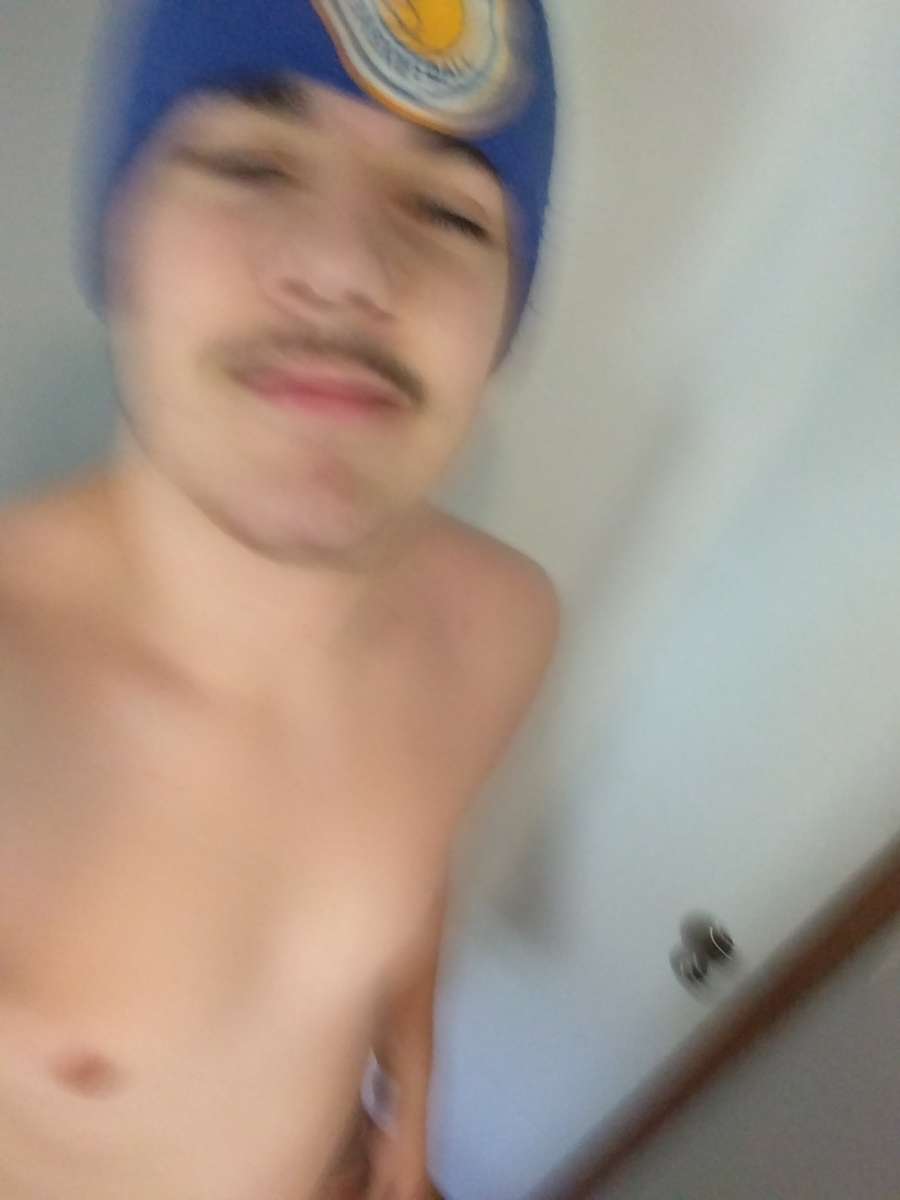 83758577 973 medium large