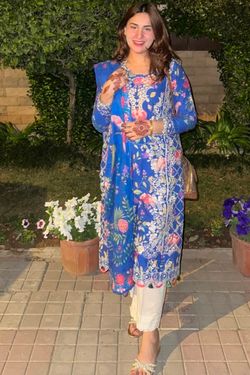 Shanzy baloch 's photo