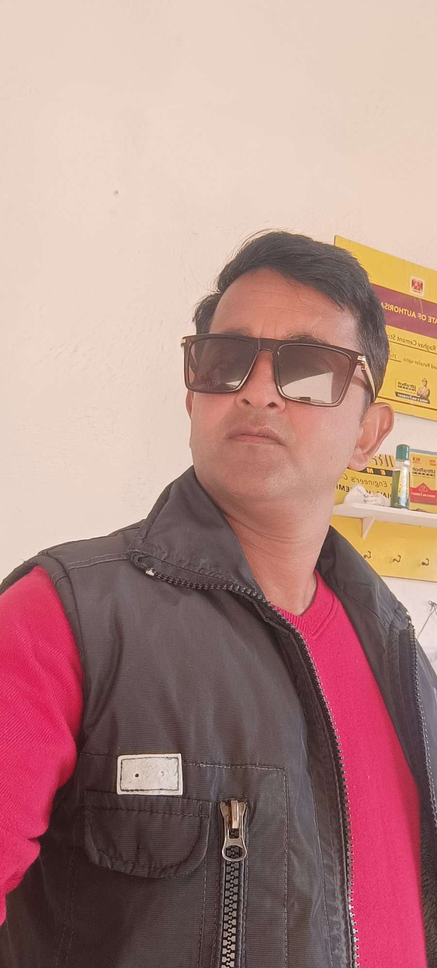 85606279 1031 medium large