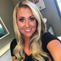 lorie fredew 's photo