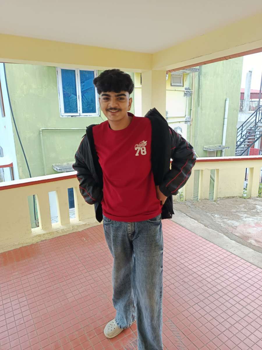 86870196 6734 medium large