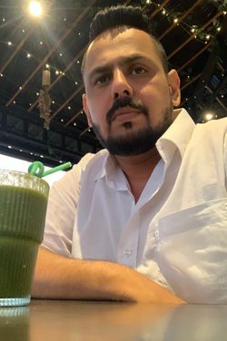 Ashish Sharma's photo