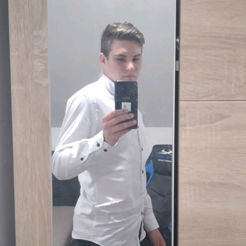 61776727 3185