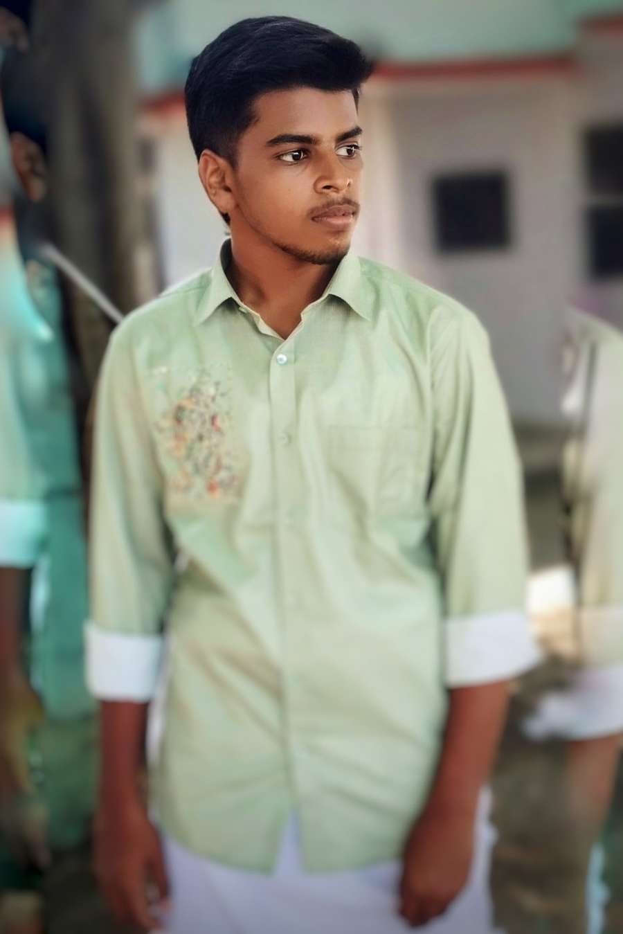 94156642 334 medium large