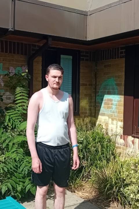 88934073 1237 medium large