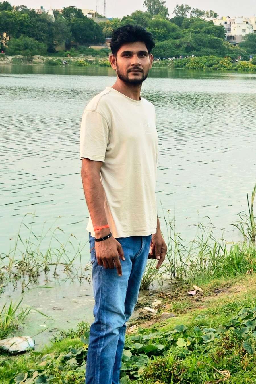 89491045 3722 medium large