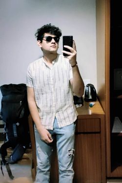 Divyansh Maewal's photo