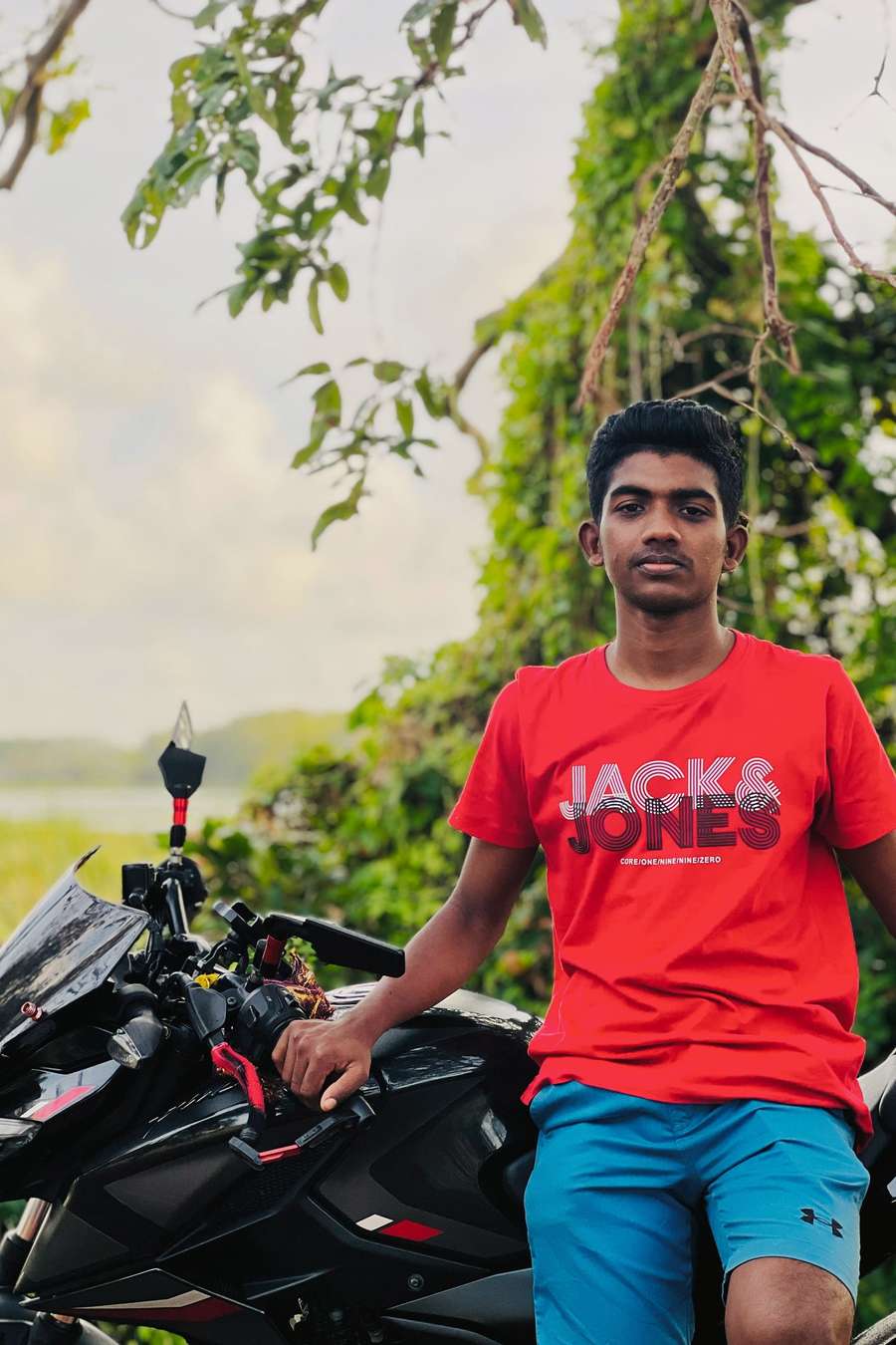 90235124 8853 medium large