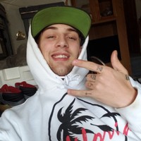 whiteboii100's photo