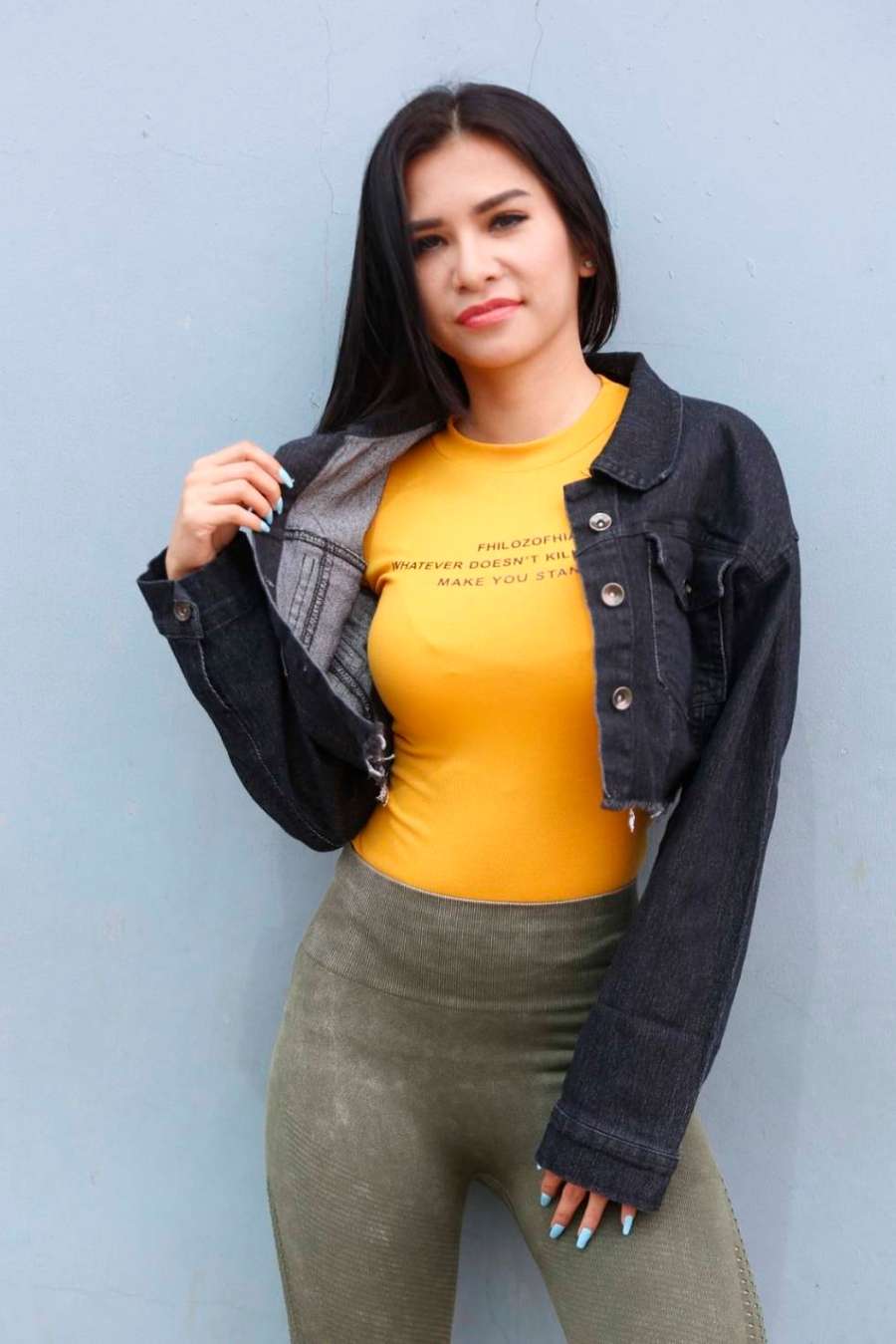 89310272 741 medium large