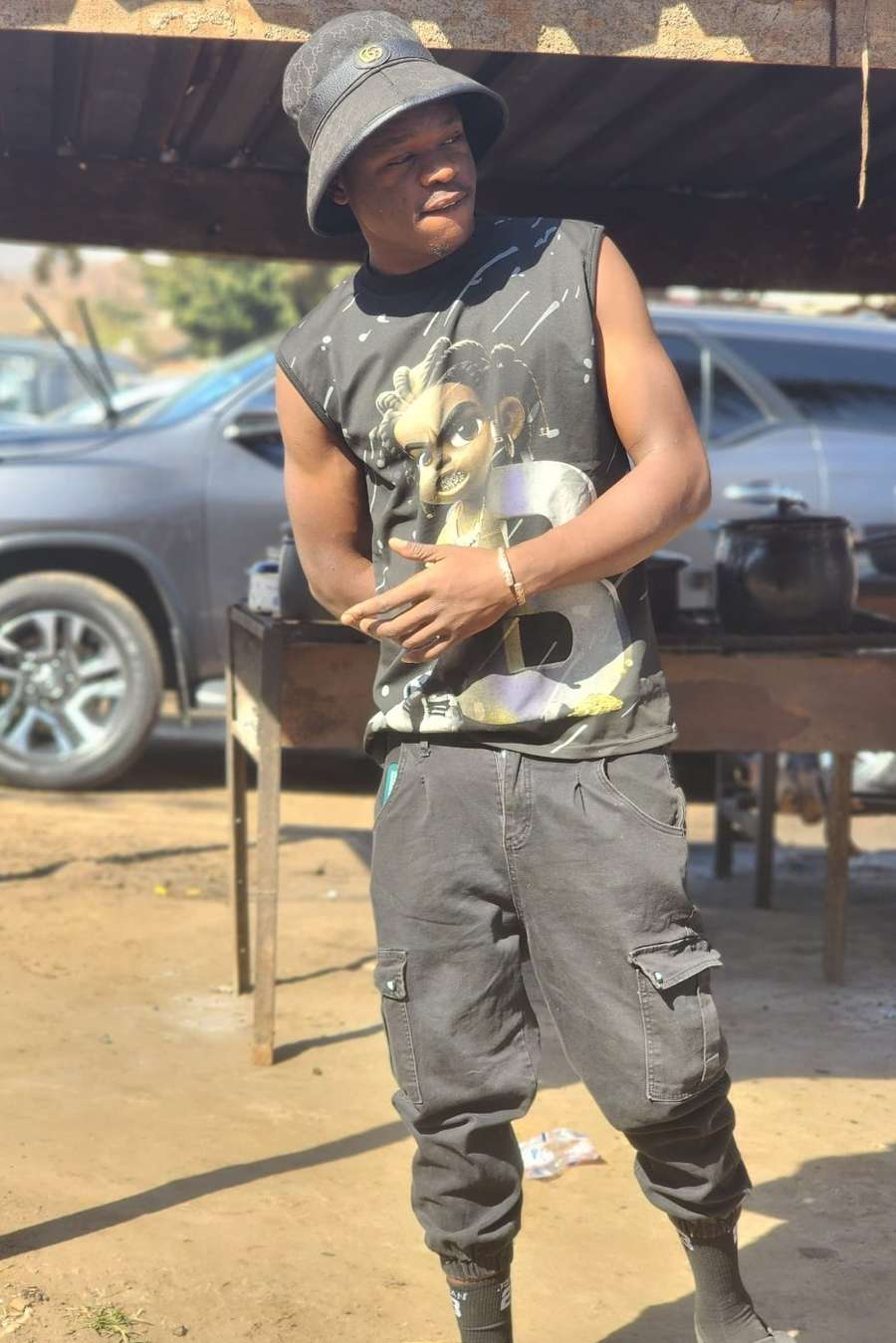 89273611 5649 medium large
