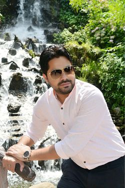 samm Bhullar's photo