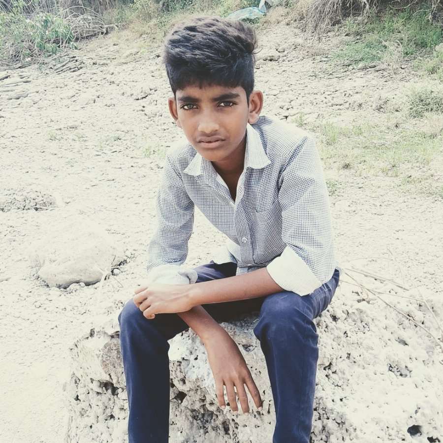 82160747 9844 medium large