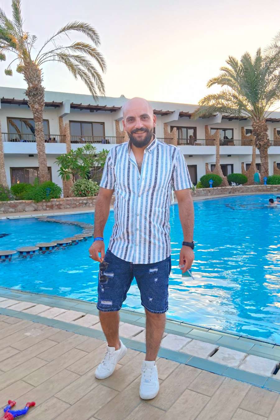 88799390 2053 medium large