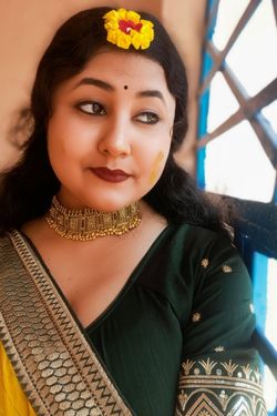Shruti Mukherjee's photo