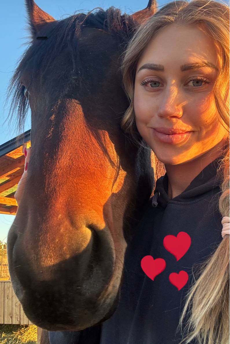 90399434 8341 medium large