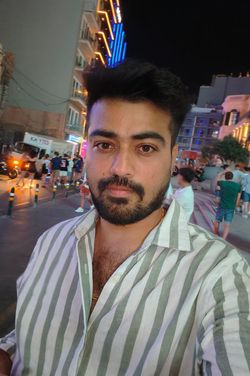 Darpan gajjar's photo