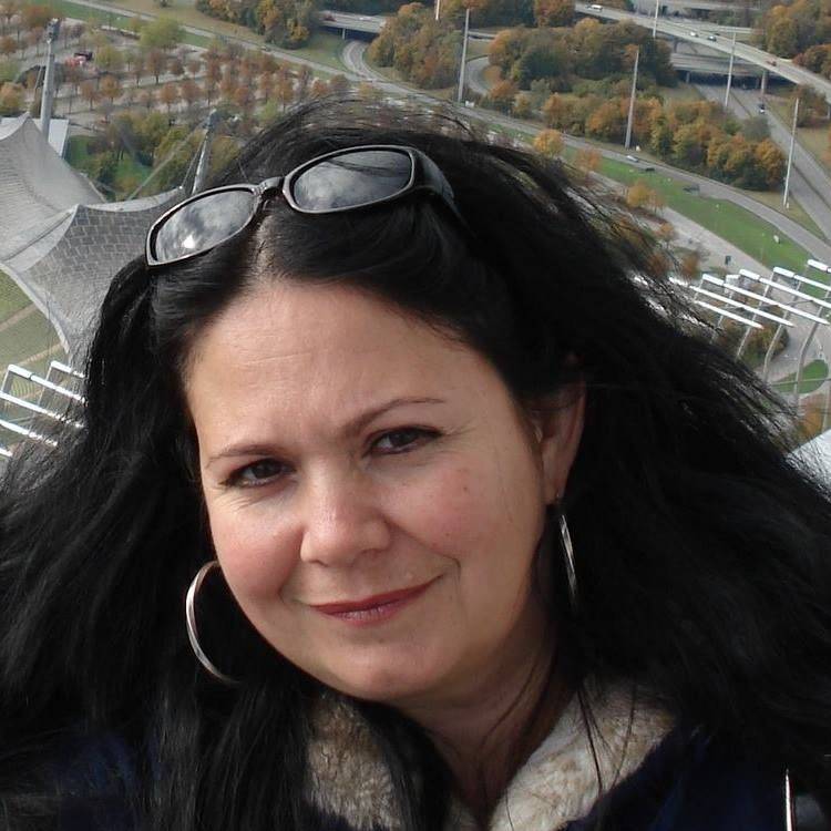 49137411 8095 medium large