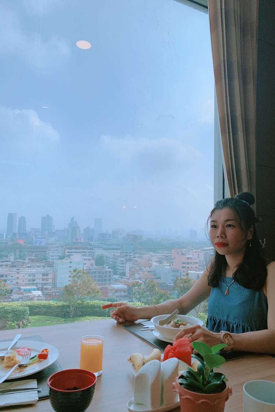 62627804 8564 medium large