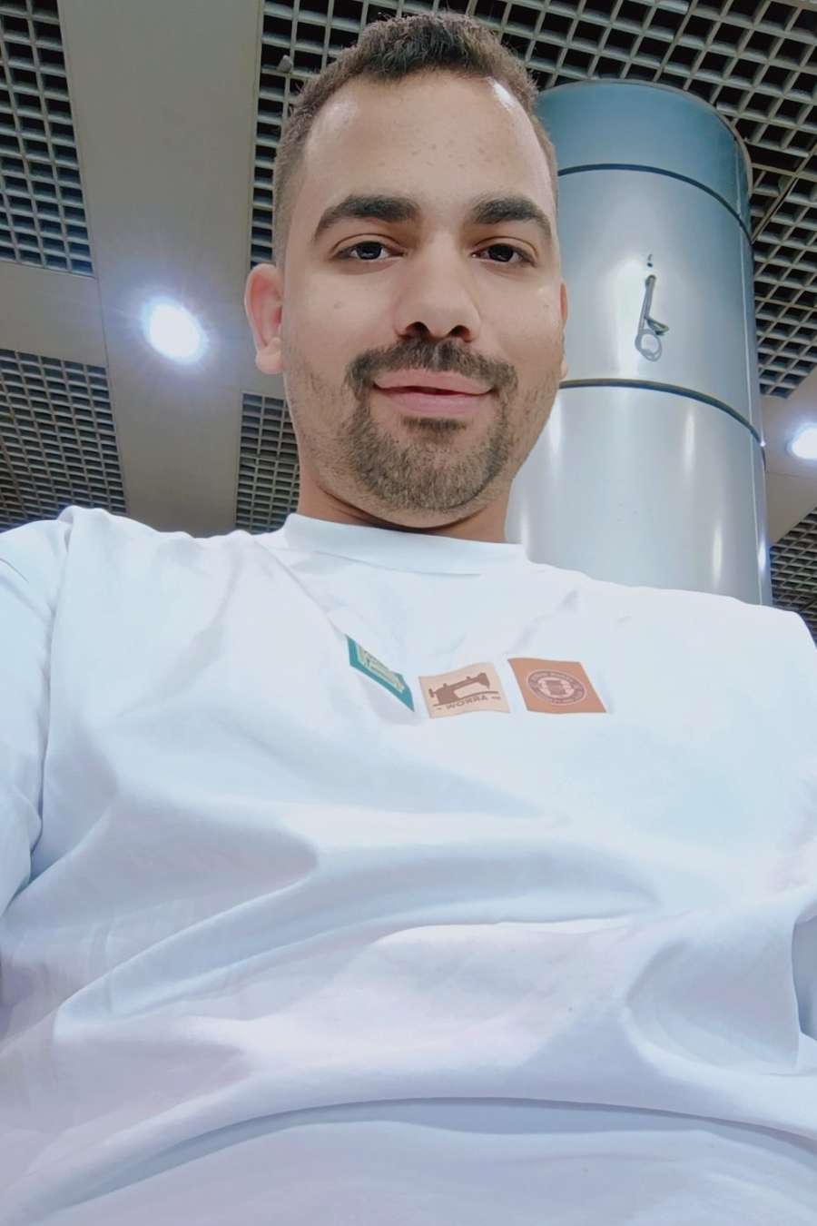 80842388 187 medium large