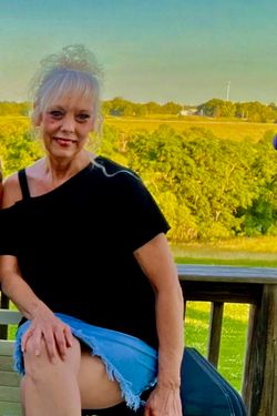 Country girl's photo