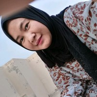 Emah Khaerulanam's photo