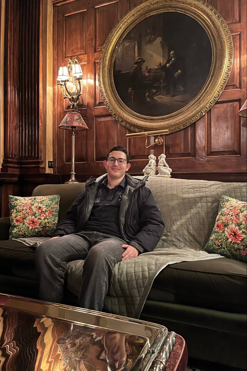 89569983 9381 medium large