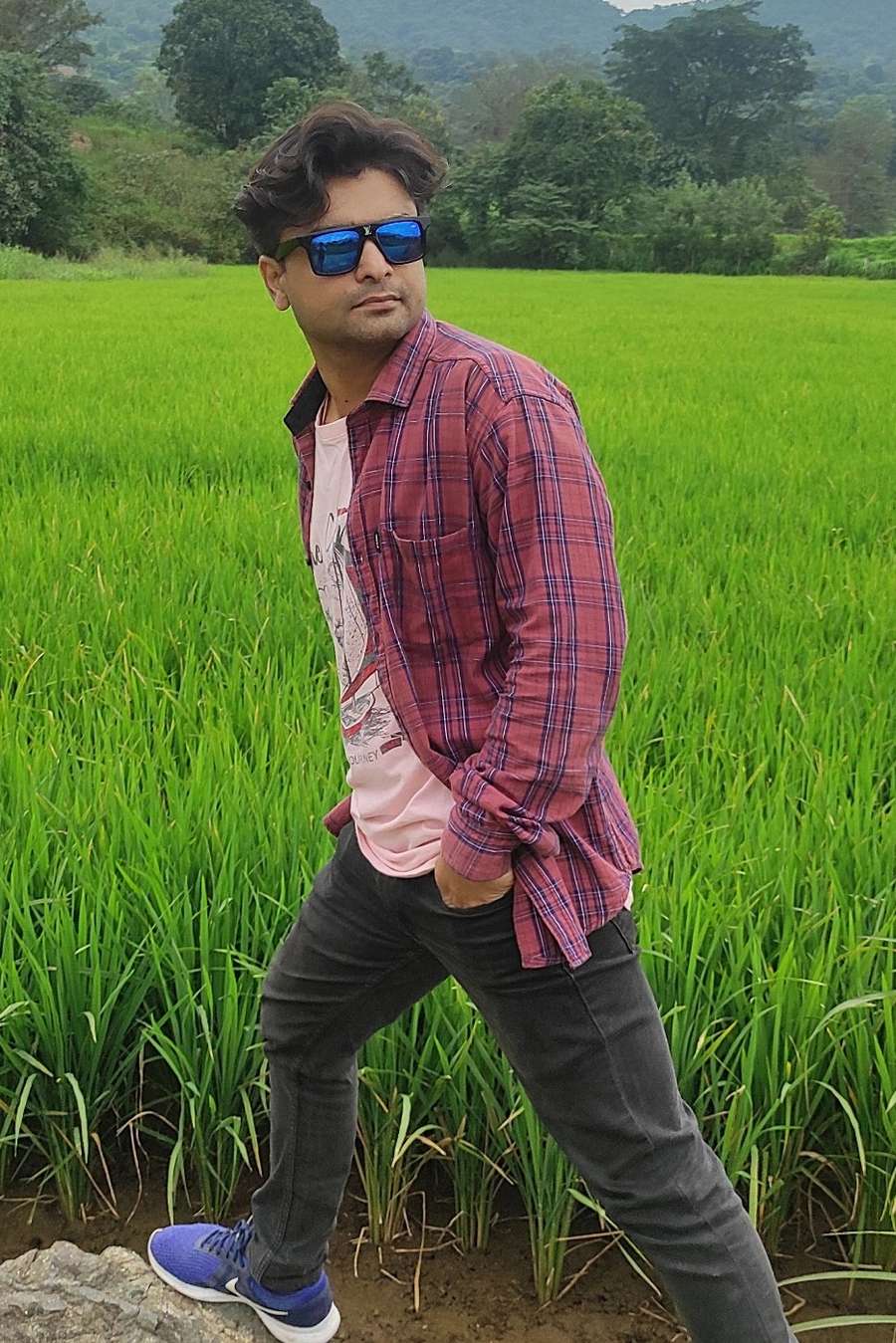 92410153 7848 medium large