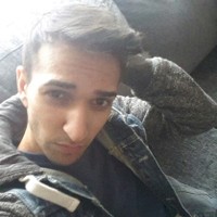 Qamar180's photo