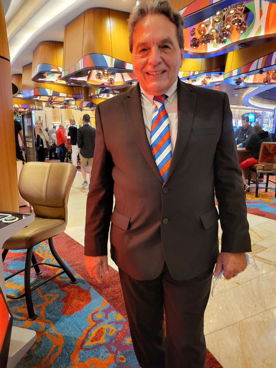 39352533 9564 medium large