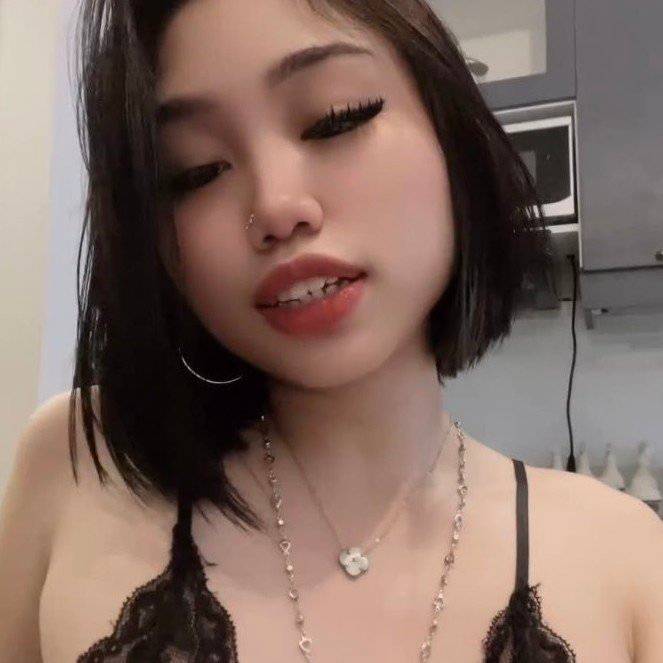 86776162 770 medium large