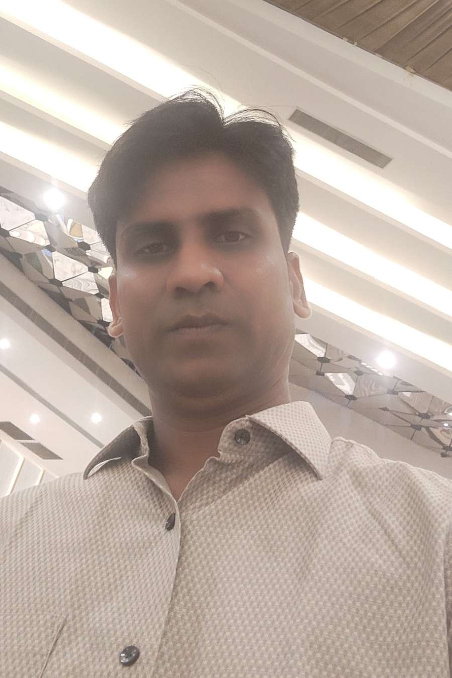 93208943 591 medium large