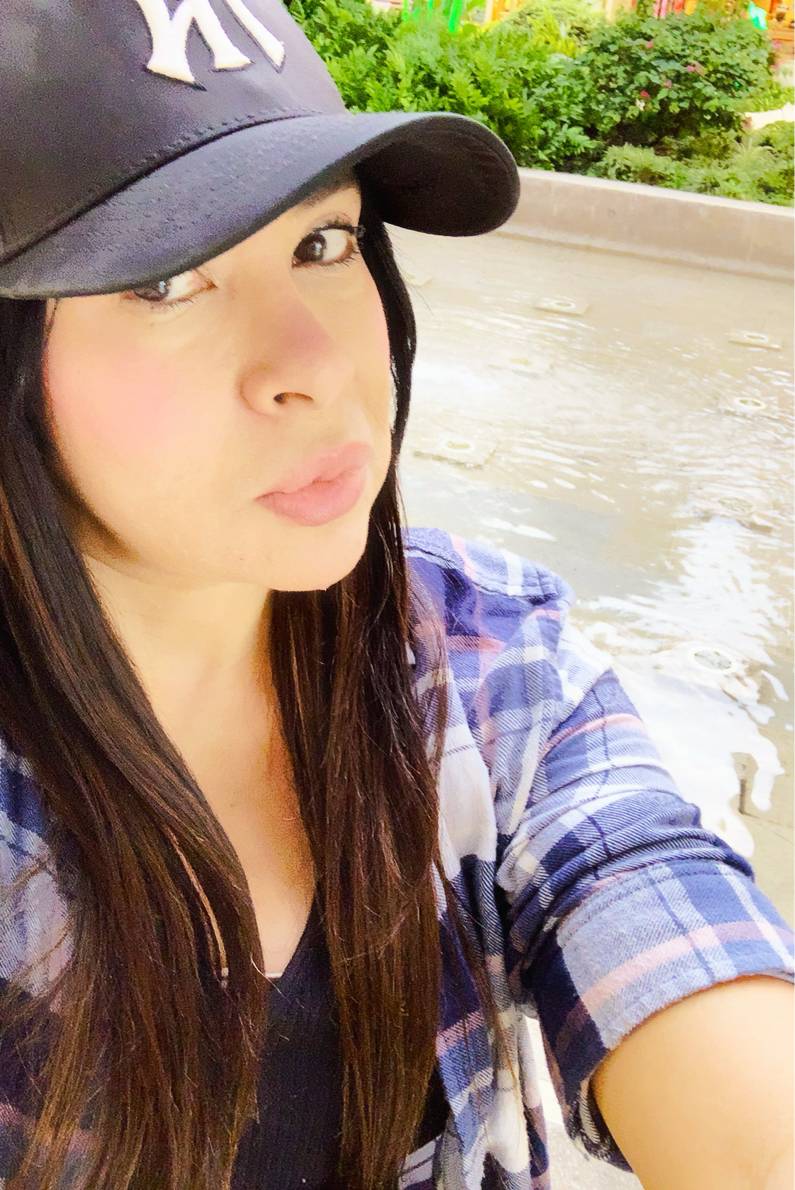 93047247 7142 medium large