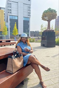 Denise Omgba's photo