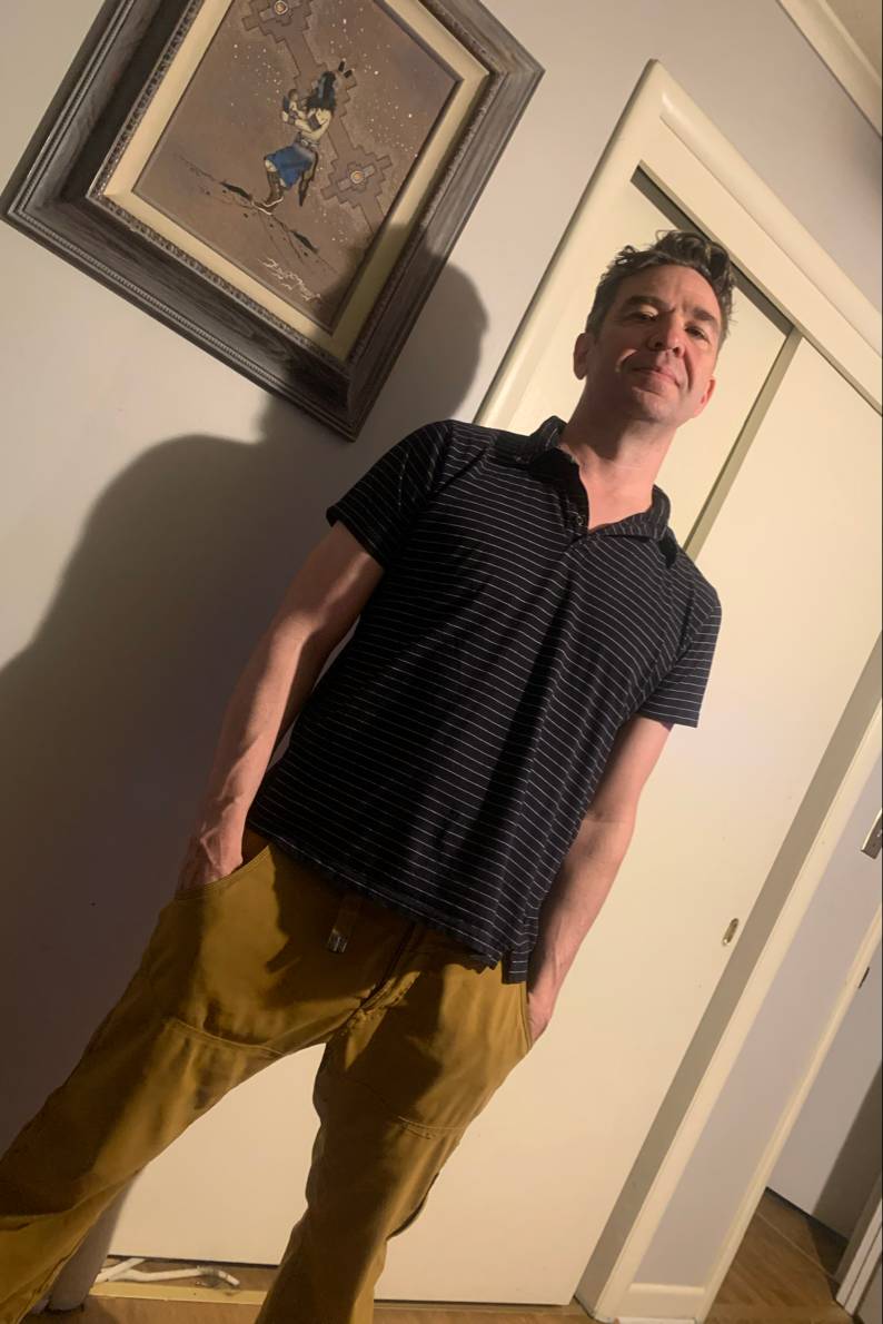 1707643 923 medium large