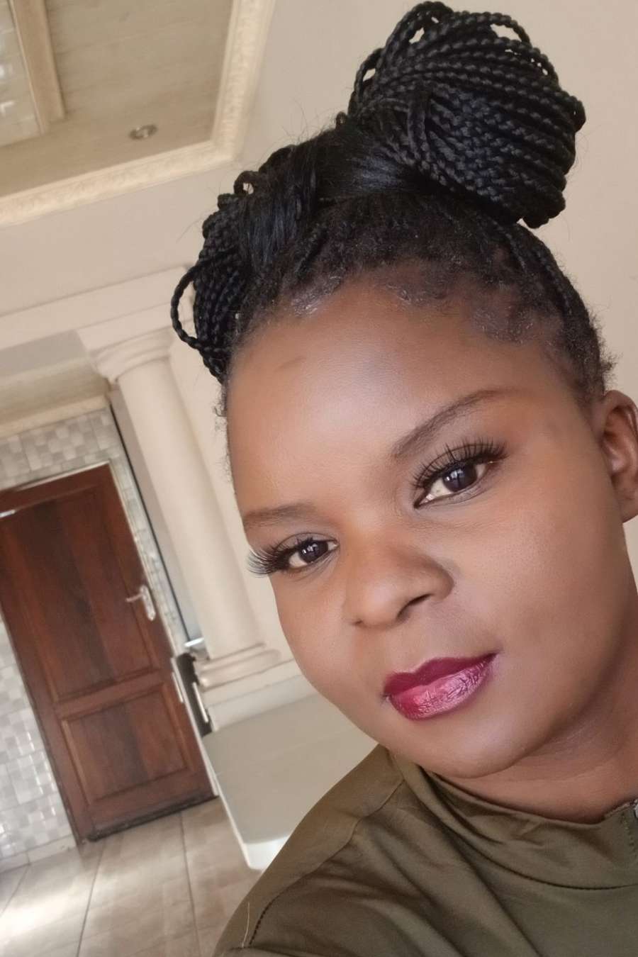 43327341 7619 medium large